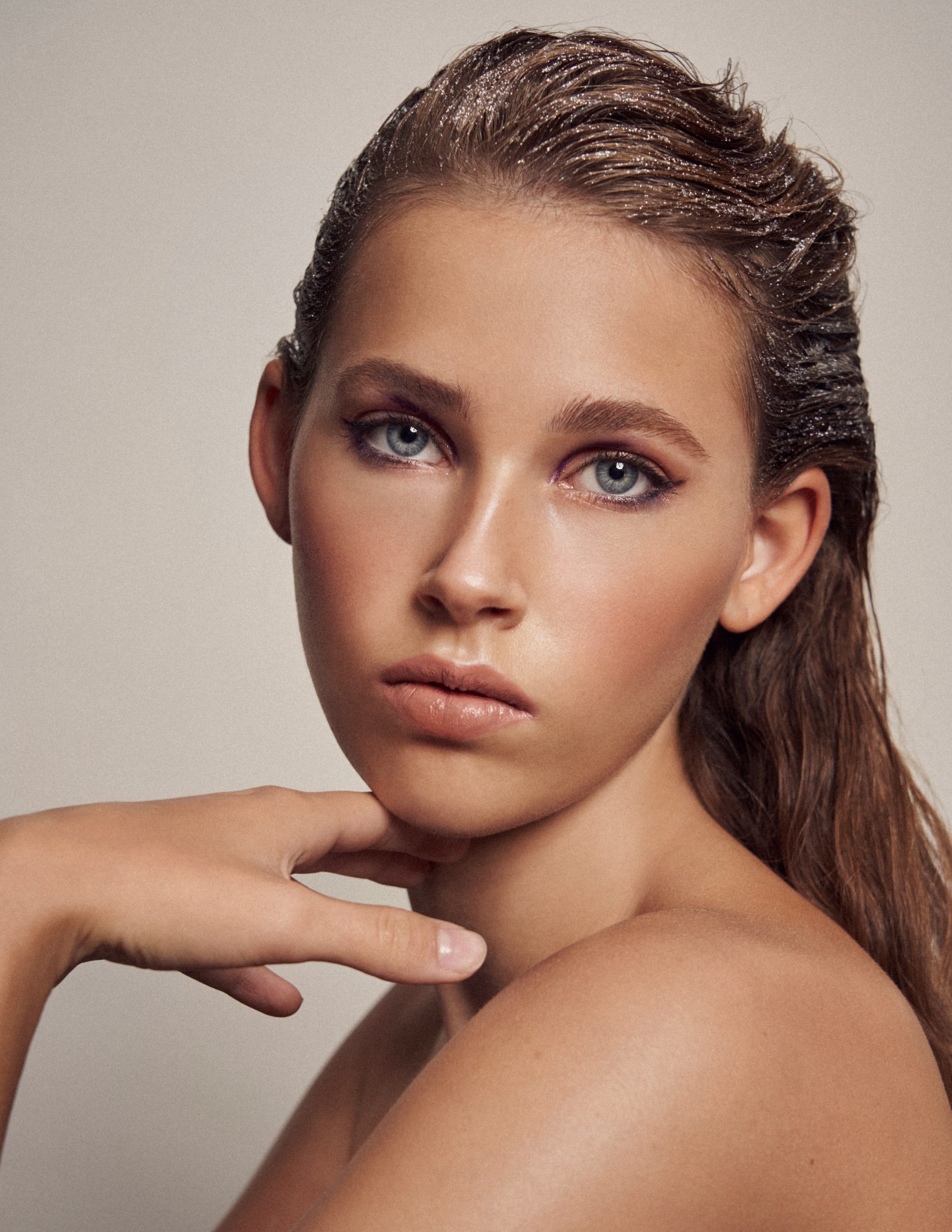 2021 11 05 Proacademy Stuttgart Tina Maja Look 02 0674 Edited.jpg